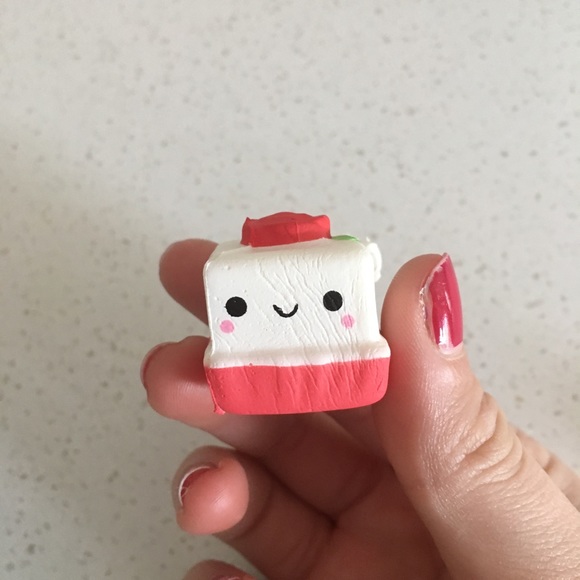 Smooshy mushy! - Picture 2 of 6